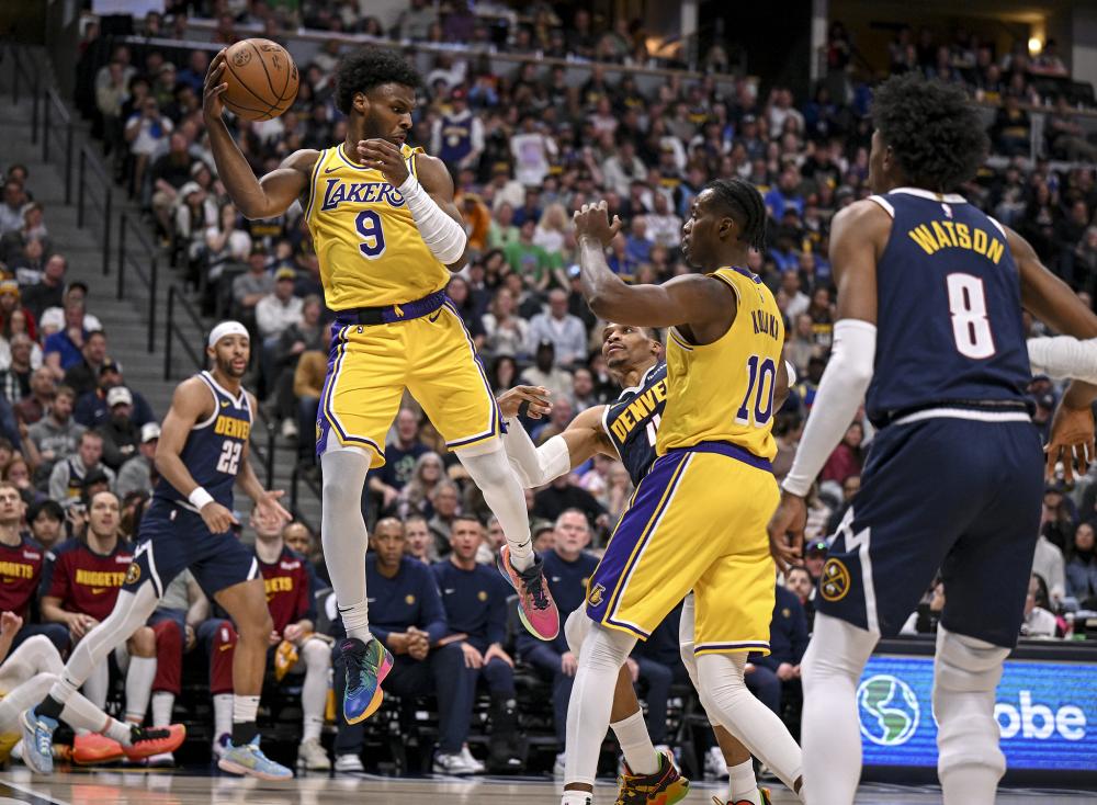 的灵活跑位 的灵活跑位